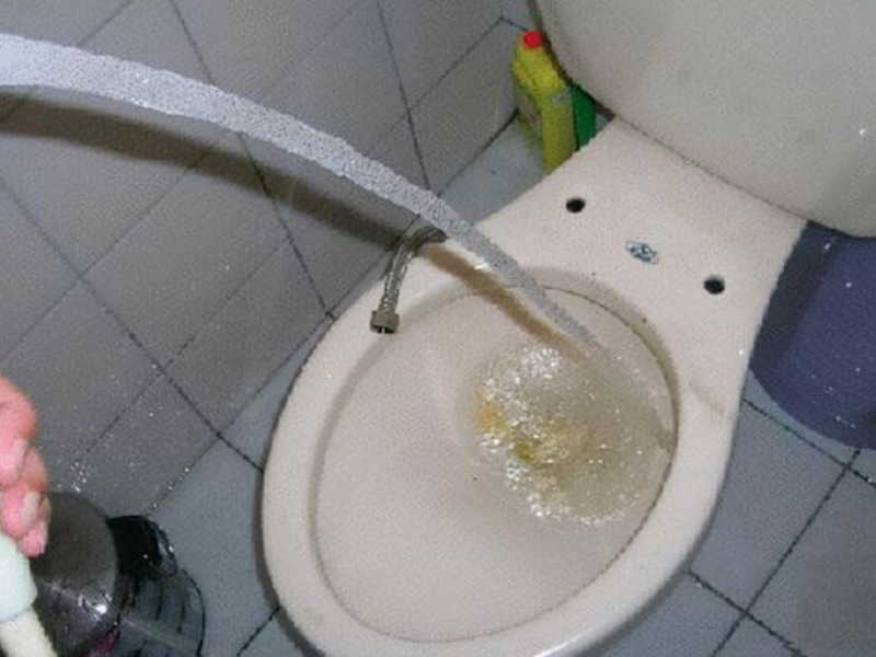 珠海通厕下水道、换蹲坐厕、换水龙头、改各类管、吸肥